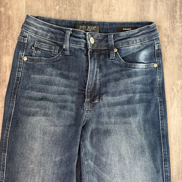 Judy Blue Women’s Dark Wash straight Jeans - Picture 3 of 7